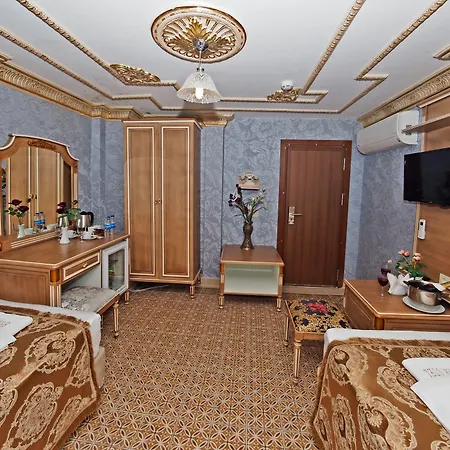 Glamour Classic Sirkeci מלון 3*